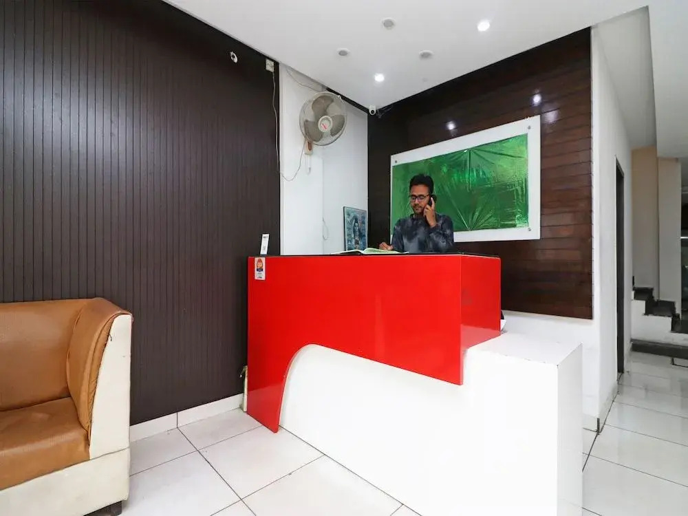 OYO 22977 Hotel Alpine