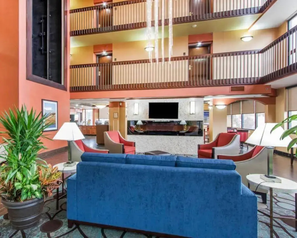 Comfort Inn & Suites Memphis East