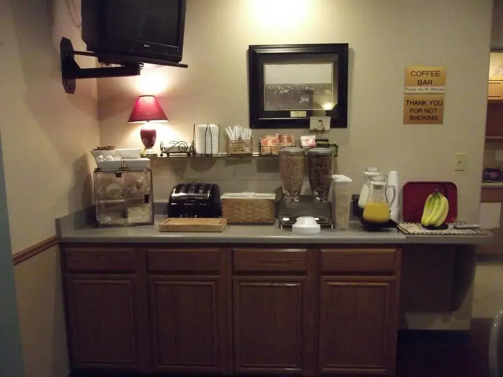 Fullerton Inn