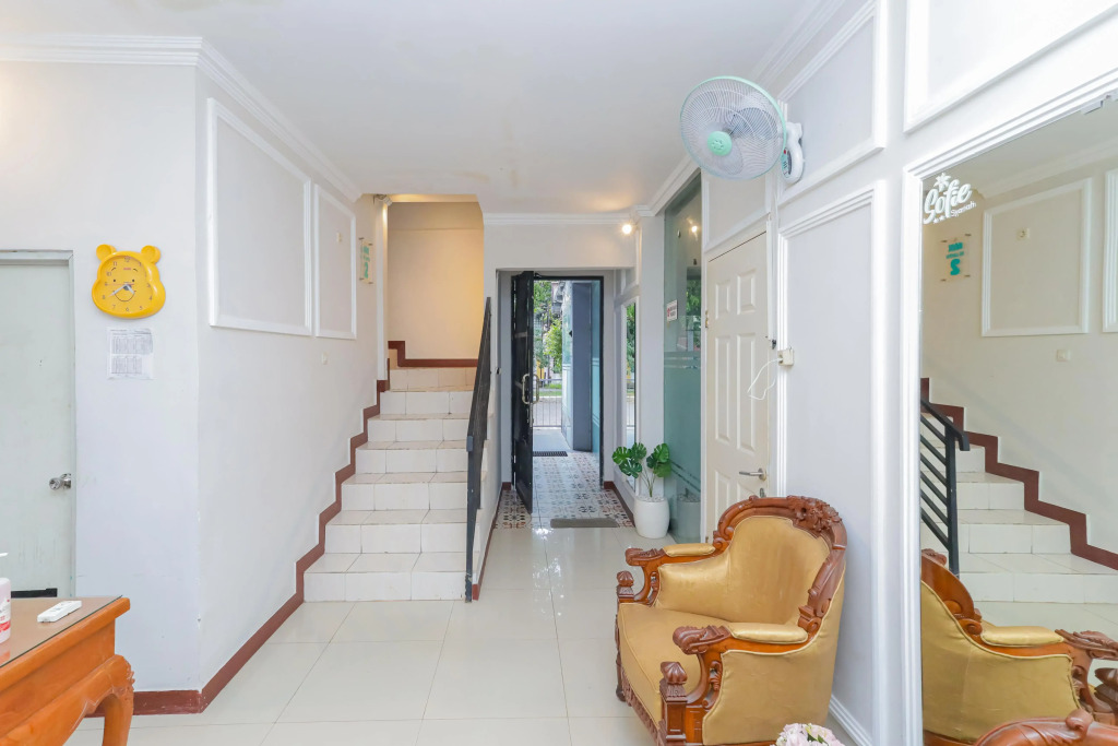 Urbanview Hotel Sofie Syariah Sidoarjo