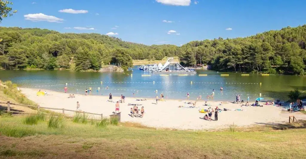 Grand Studio avec piscine chauffée