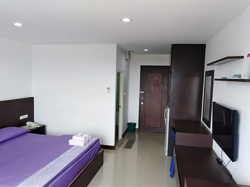 Sansabai Place