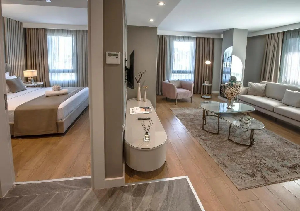 Valente Suites&Hotel