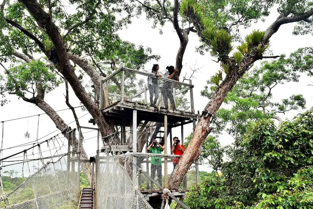 ExplorNapo Lodge