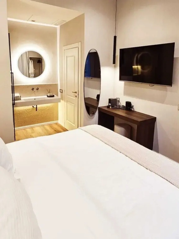 STOA ROME Boutique Suites