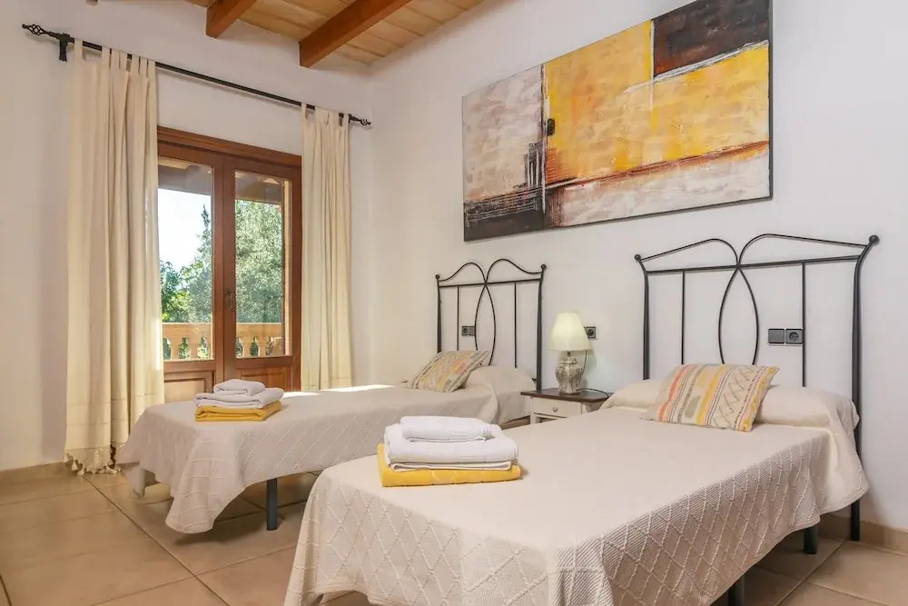 - House In