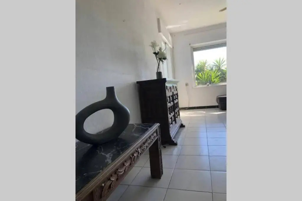 Très bel appartement avec piscine et tennis entre amis ou en famille