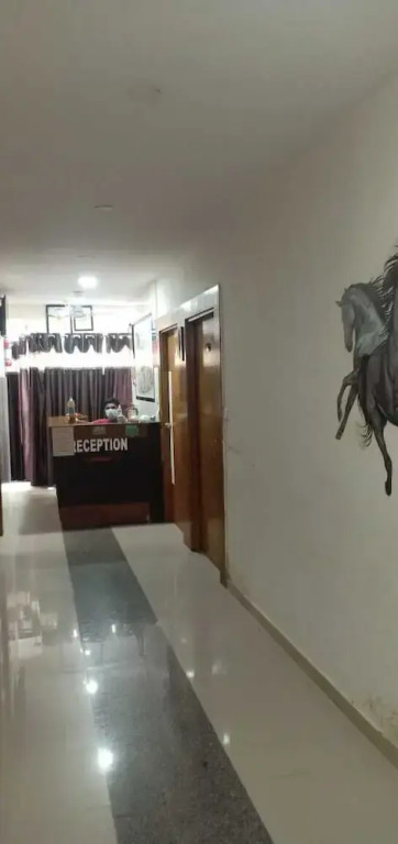 Hotel Gopi Palace