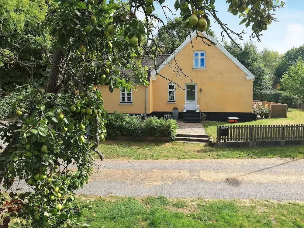 Grand Holiday Home in SÃ¸by Ã†rÃ¸ near Golf Course