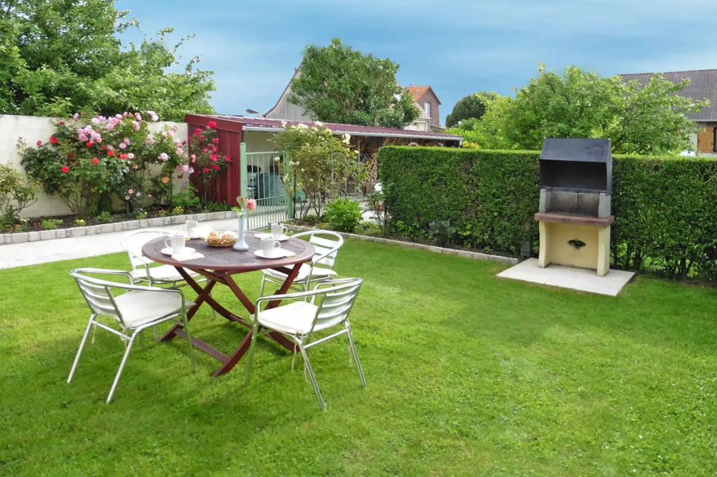Holiday Home in Cayeux-sur-mer Near Bay of Somme