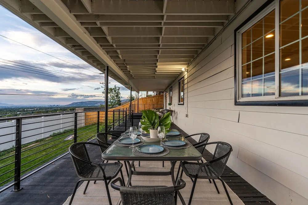 Millcreek Villa- Scenic Fun & Games Getaway! home