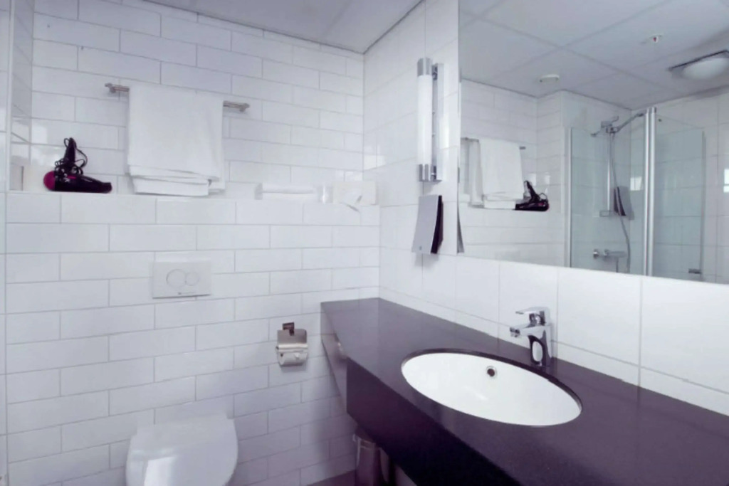 Home Hotel With