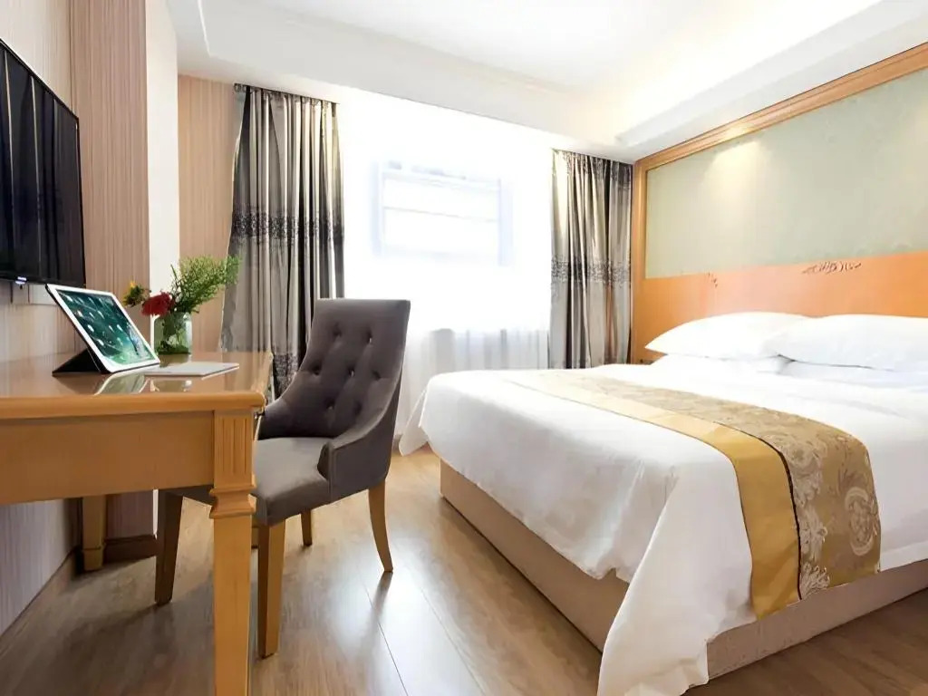 Atour Hotel Chengdu Chunxi Road Tianfu Square Subway Station