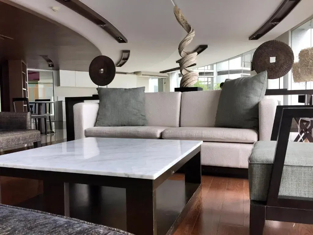 Cozy Studio Walk to BTS Free Wi-Fi Great Location