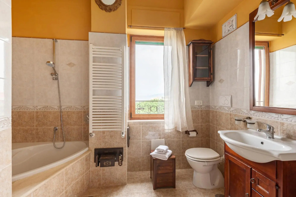 Musica in Sorrento With 3 Bedrooms and 2 Bathrooms