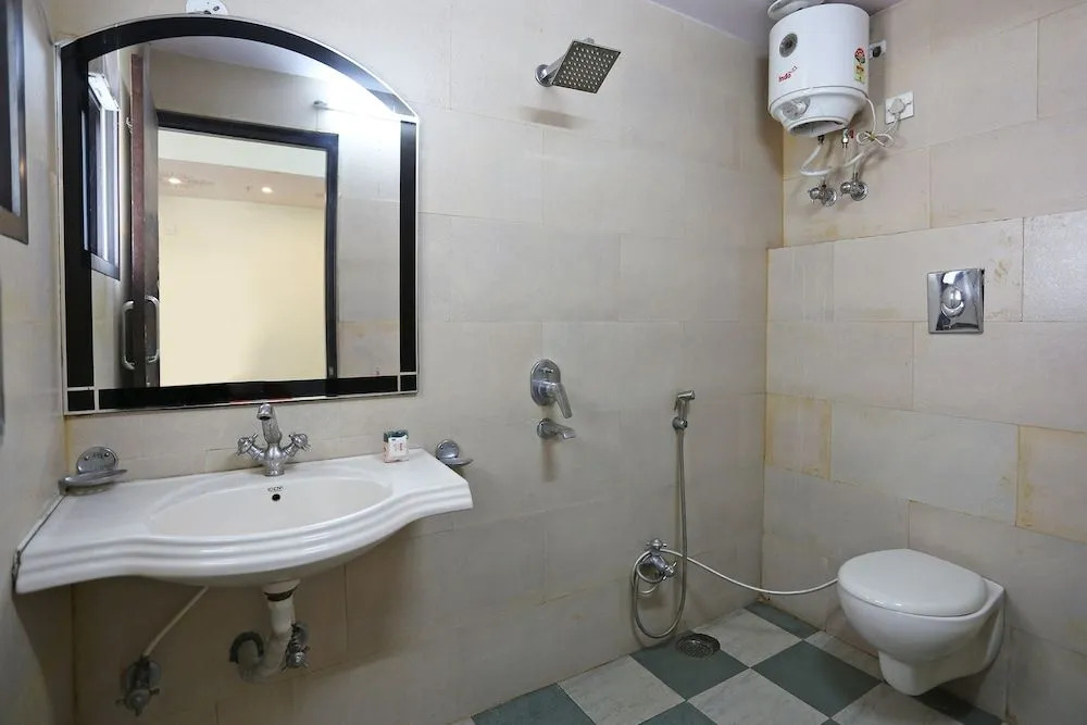 Oyo 9654 Hotel Arco Palace