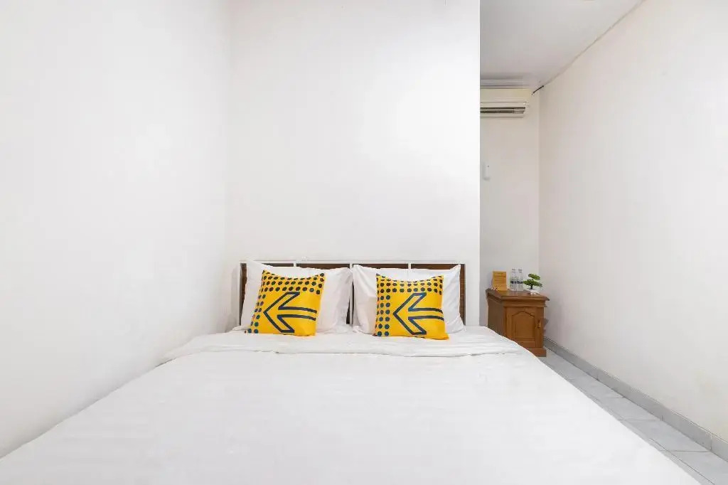 OYO 1806 Puri Arsita Homestay