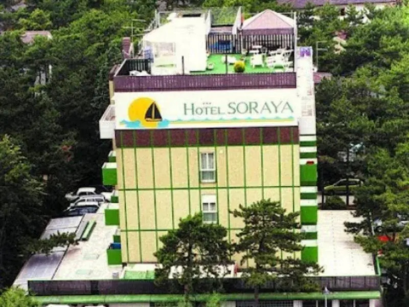 Hotel Soraya & Apartments