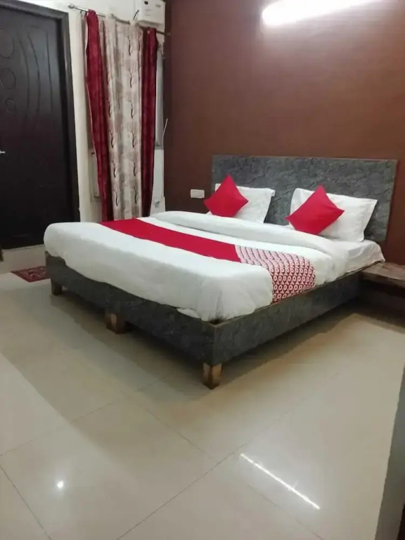 Hotel Raas Ramayana