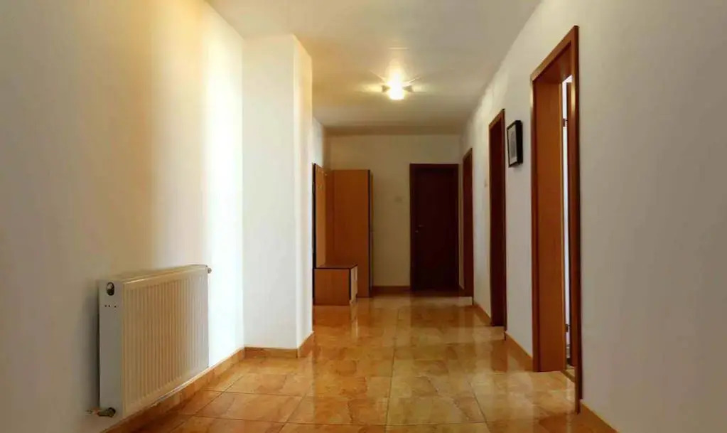Hera Apartments