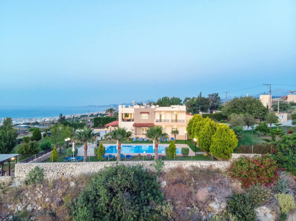 Knossos Estate Villas