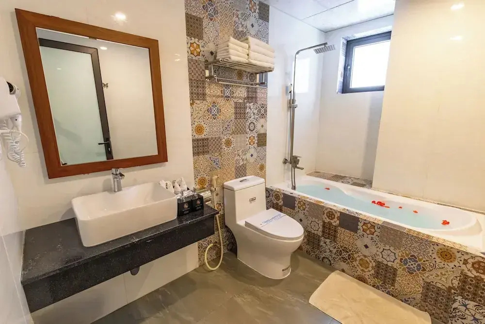 Jade Scene Hotel