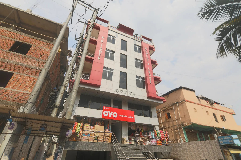 OYO Flagship 11703 Hemlata Lodge