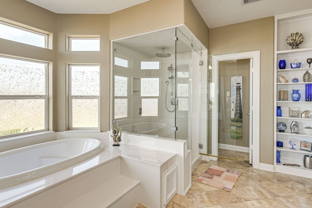 Steps to Sand: Spacious Crystal Beach Home w/ View