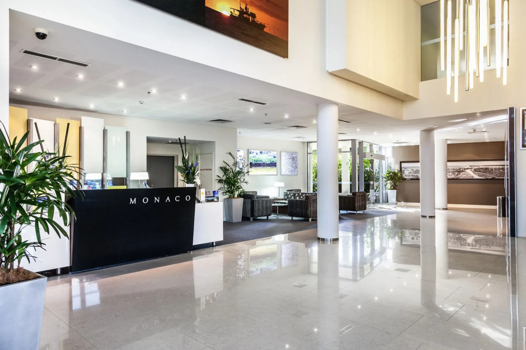 Monaco Caloundra
