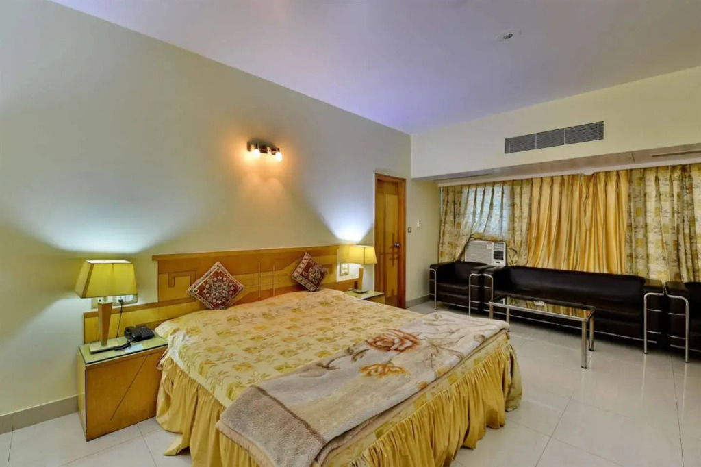 Royal King Resort