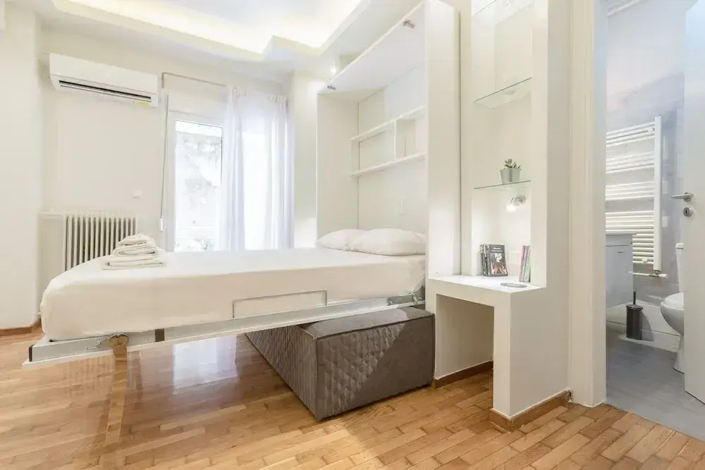 Cozy Flat with Terrace & Patio near Lycabettus