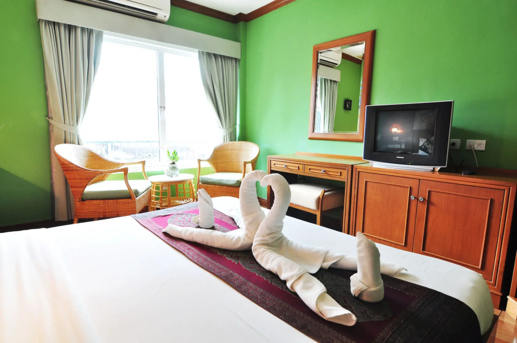 Baan Sukhumvit Soi 18