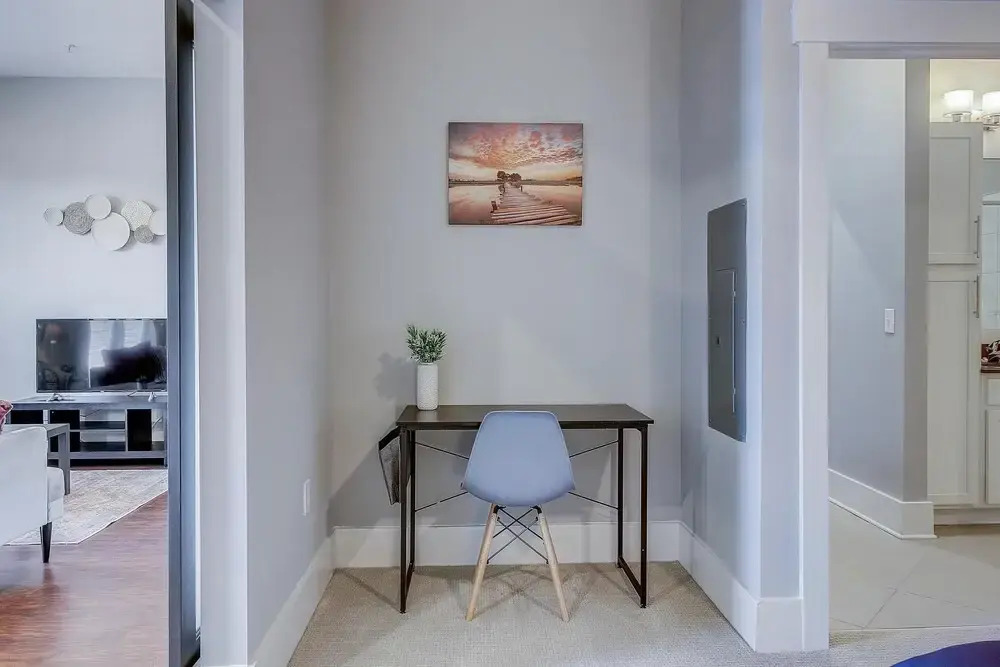 FRONTDESK Village at Commonwealth Apts Plaza Midwood Charlotte