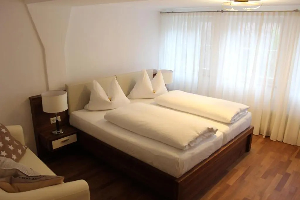 Hotel Schmales Haus