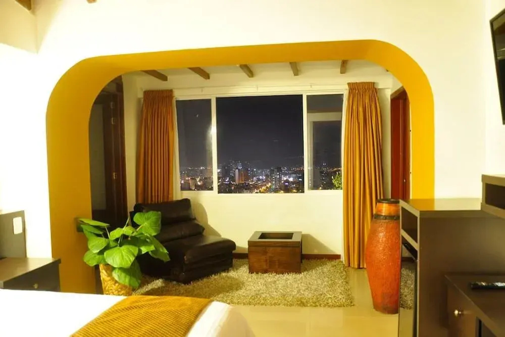 Serenity Suites Casa Boutique