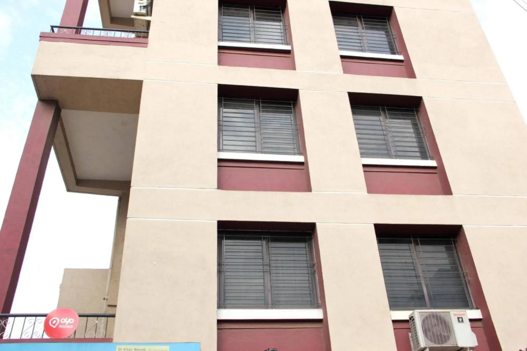 OYO 704 Apartment Kharadi