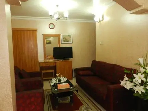Отель Green Sea Hotel