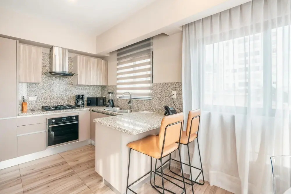 Flat in Regatta II With Breakfast Included 302