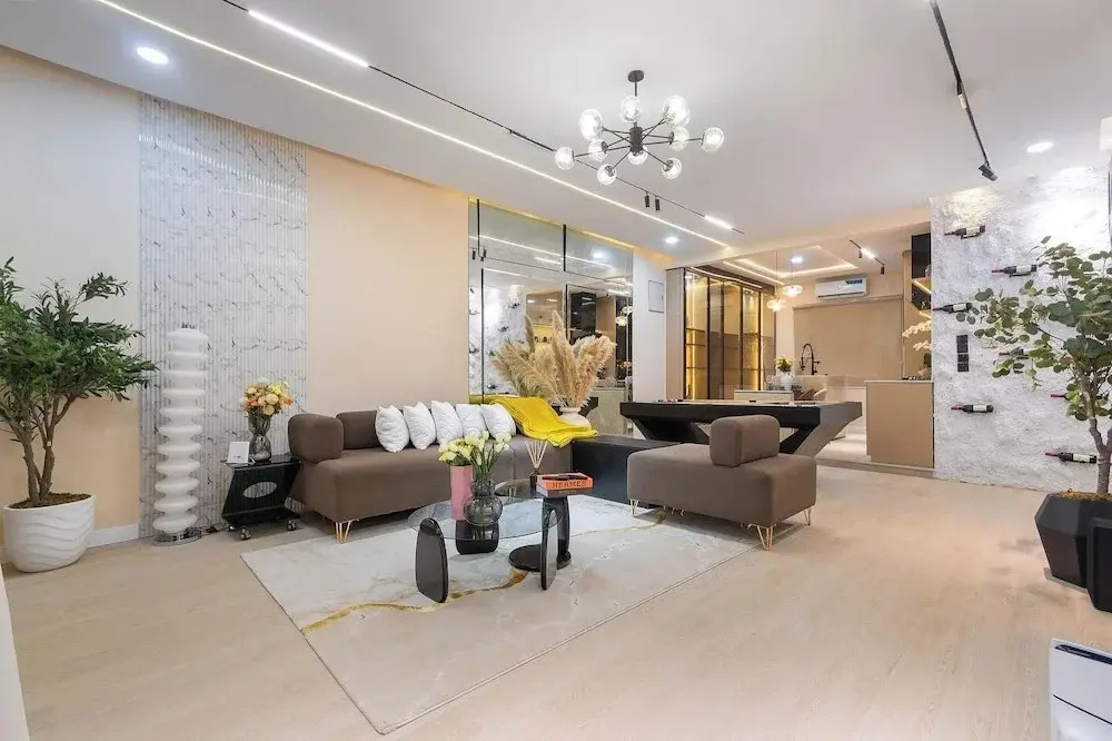 Uncle P's Apartment