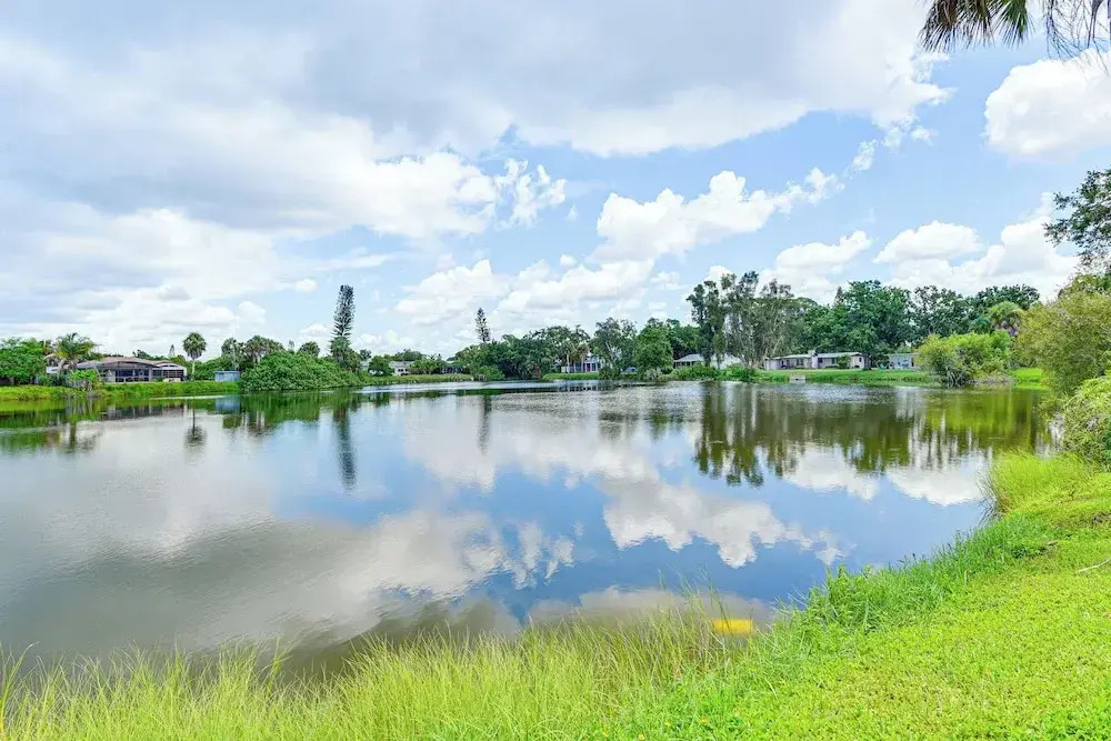 Lakefront Venice Home: 4 Mi to Manasota Key Beach!