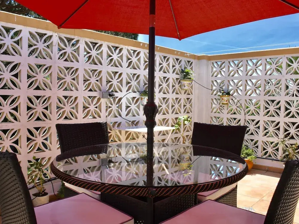 Apartment in Beautiful Villa With Communal Swimming Pool