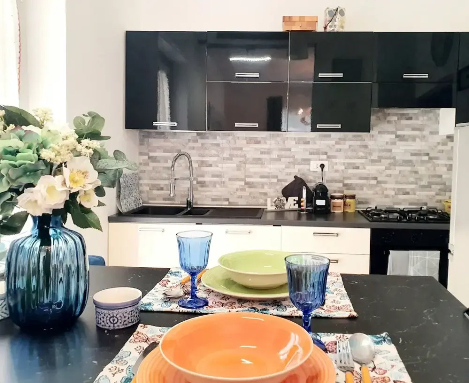 Lemon Sunshine Apartment