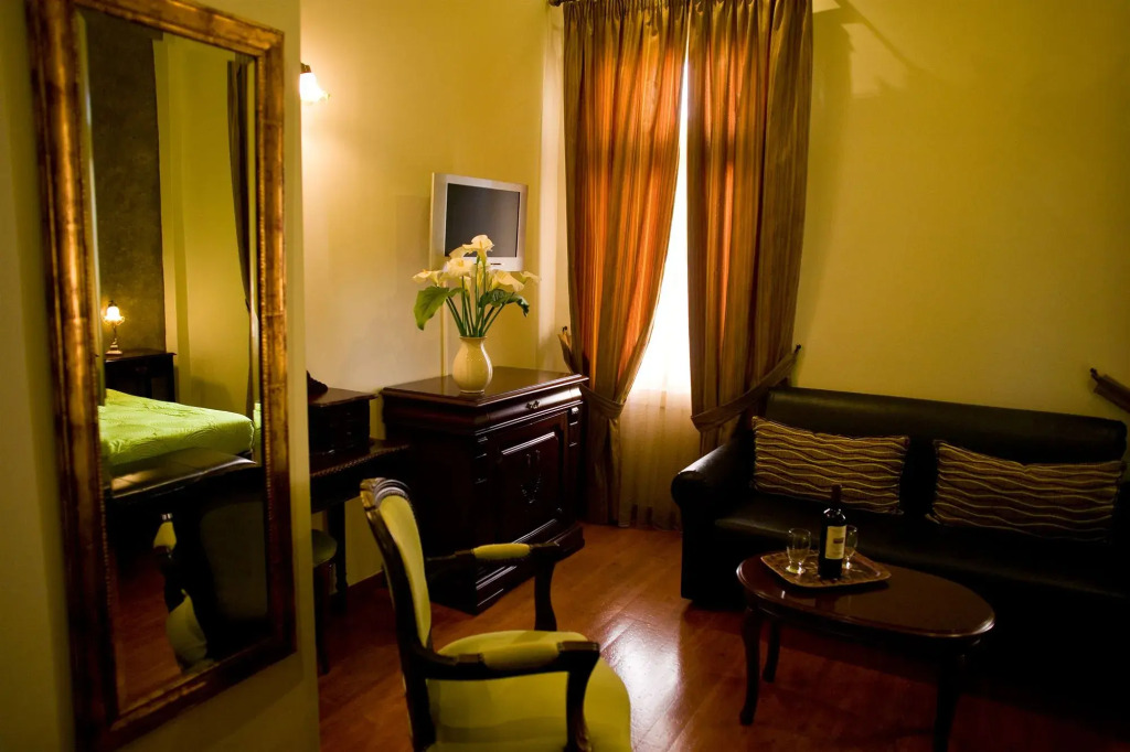 Andromeda Suites