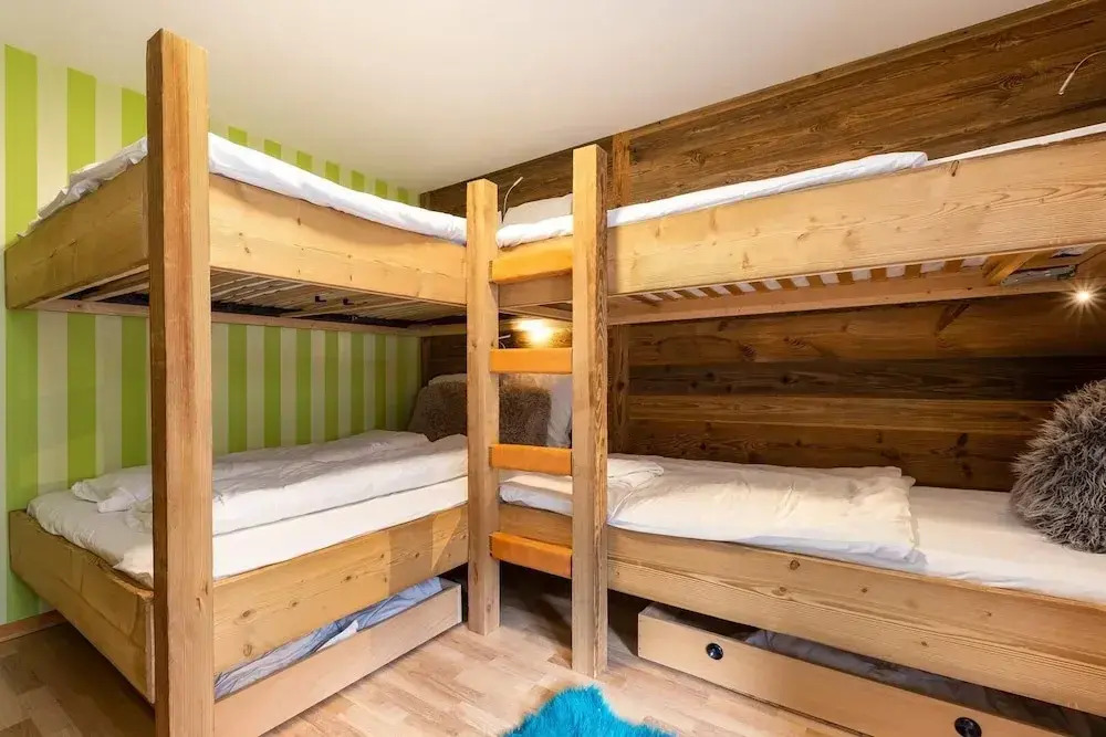 App Les Rocailles 9 Family Retreat With Sauna