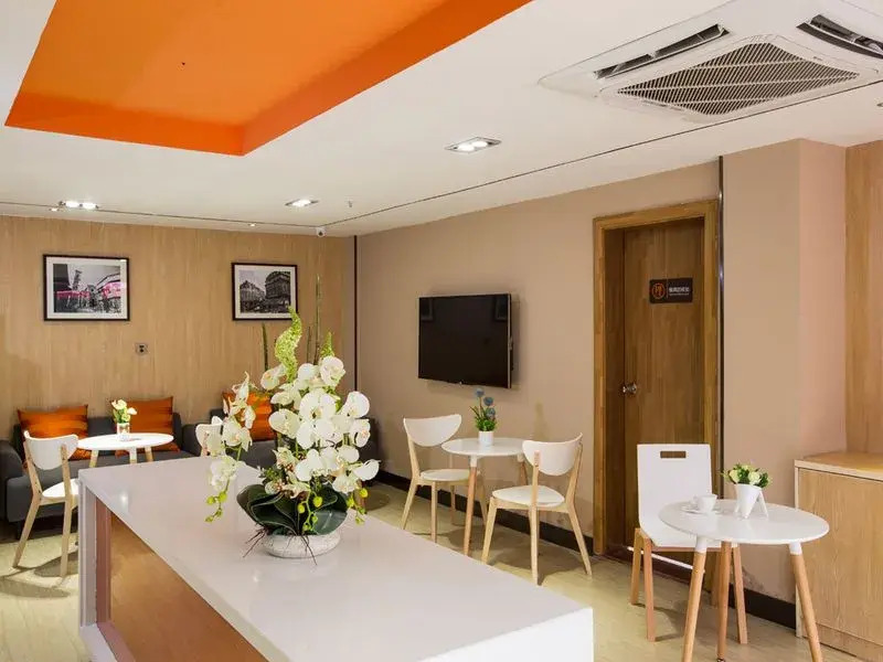IU Hotel Jinzhong Jiexiu Yuhua Road Branch