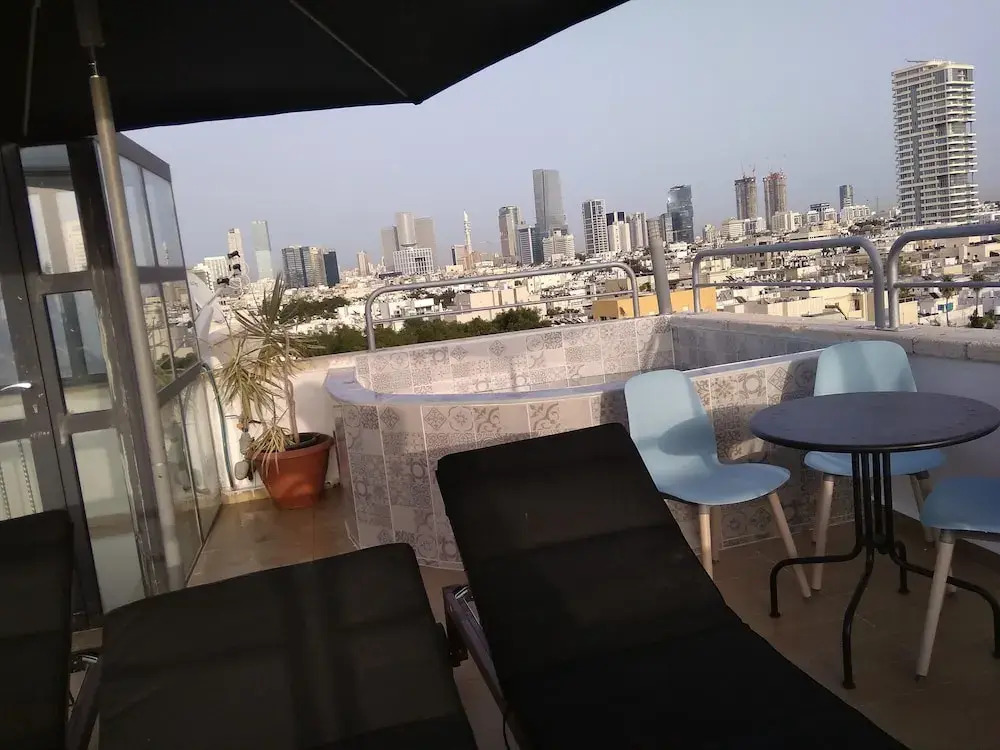 TLV Suites Triplex Penthouse With pool