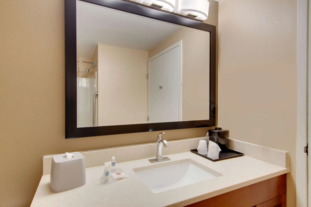 Comfort Inn Airport