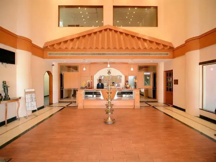 Hotel Golden Palace