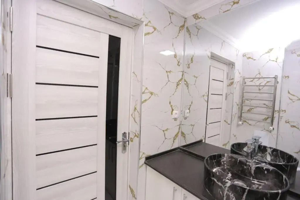 Luxury 2 bedrooms apartment walking distance from Gur-Emir