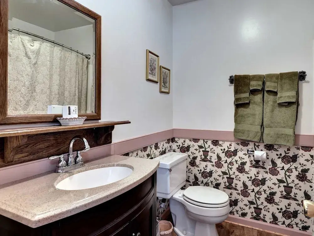 Aldrich House Bed & Breakfast